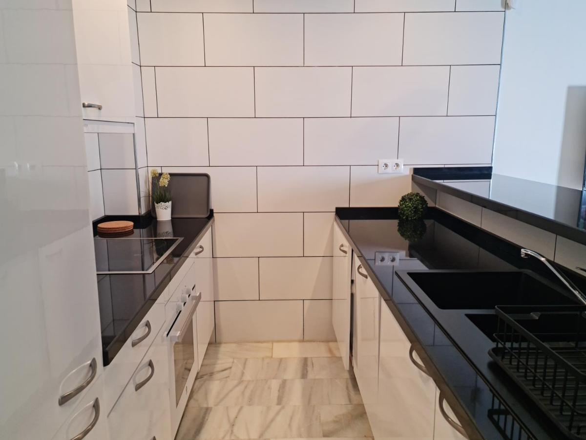 Las Gaviotas B9 Manilva Exteriör bild